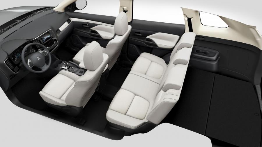  Mitsubishi Outlander PHEV 2012 года  (фото 11 из 48)